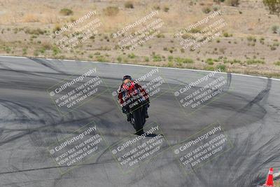 media/Apr-20-2025-AHRMA (Sun) [[393a79c373]]/Race/Group 3/Turn 4b/